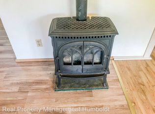 1071 Pacific Ave #B, Rio Dell, CA 95562