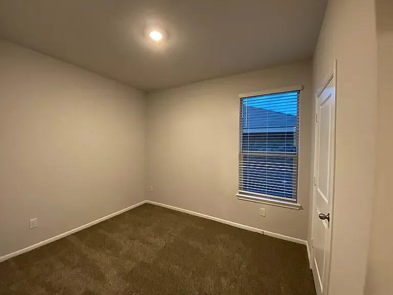 8605 Jace Ct — Photo 6
