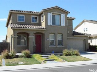 1892 Gable Dr, Woodland, CA 95776