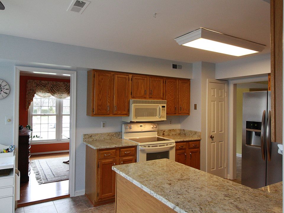 1st image of 1608 Blacksmith Ln