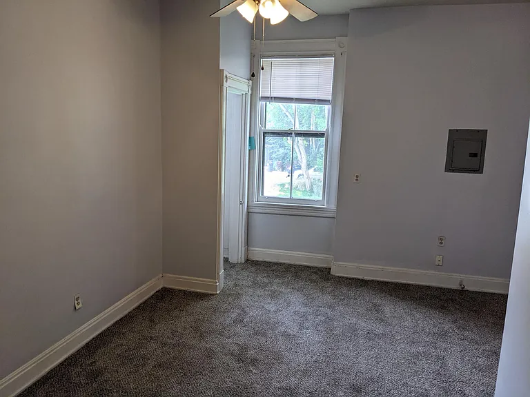16 Sterrett Ave #2 — Photo 7
