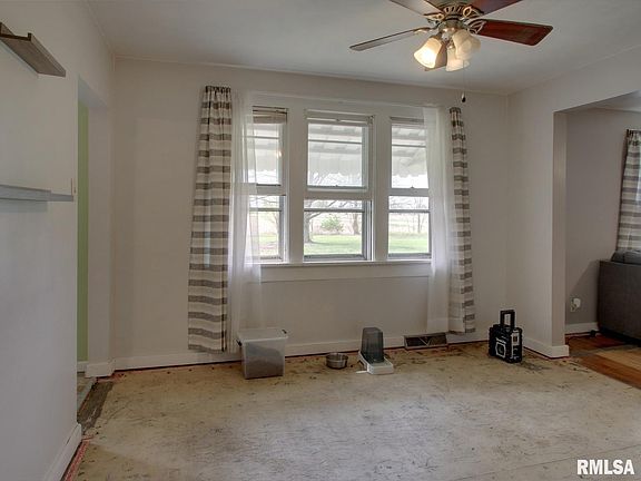 5th image of 2201 & 2203 S Johnson St