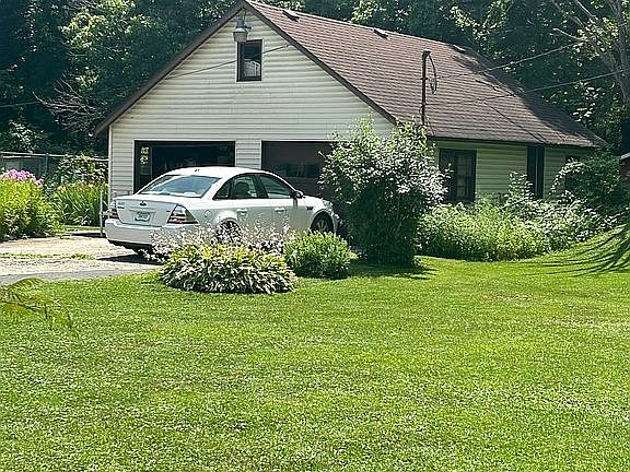 5th image of 1720 Hale Ave