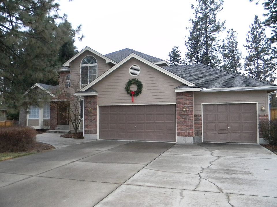 1st image of 318 E Pine Glen Ct