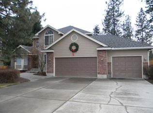 318 E Pine Glen Ct, Spokane, WA 99208