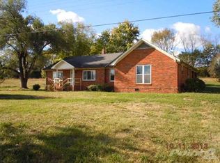 4001 Fish Hatchery Rd, Morristown, TN 37813