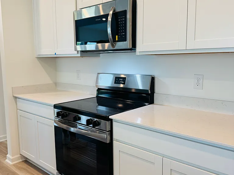 1026 Mourning Cloak Dr — Photo 10