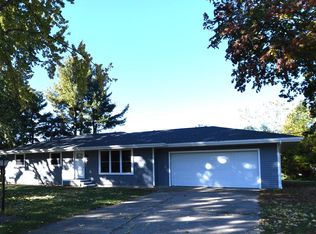 56527 Diamond Dr, Elkhart, IN 46516