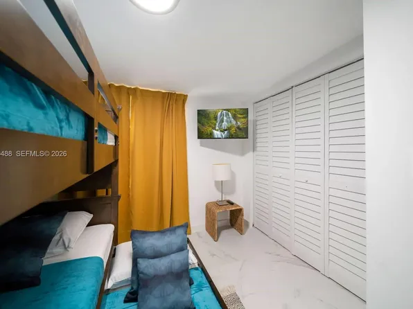 810 NW 21st Court, Miami, FL 33125