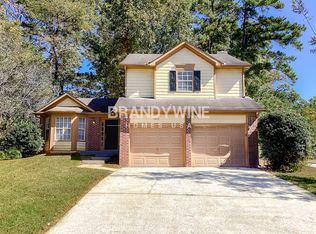 1011 Fox Valley Trl, Stone Mountain, GA 30088