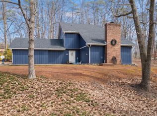 90 Fall Dr, Collinsville, VA 24078