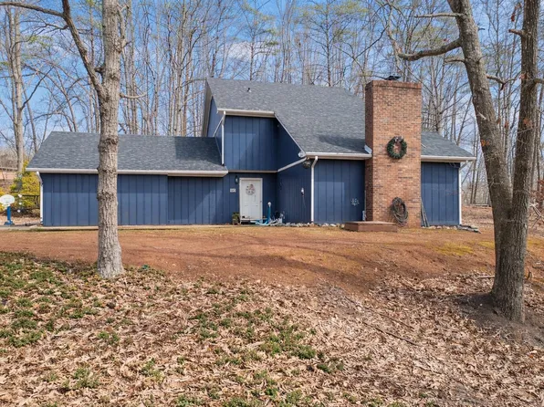 90 Fall Dr, Collinsville, VA 24078