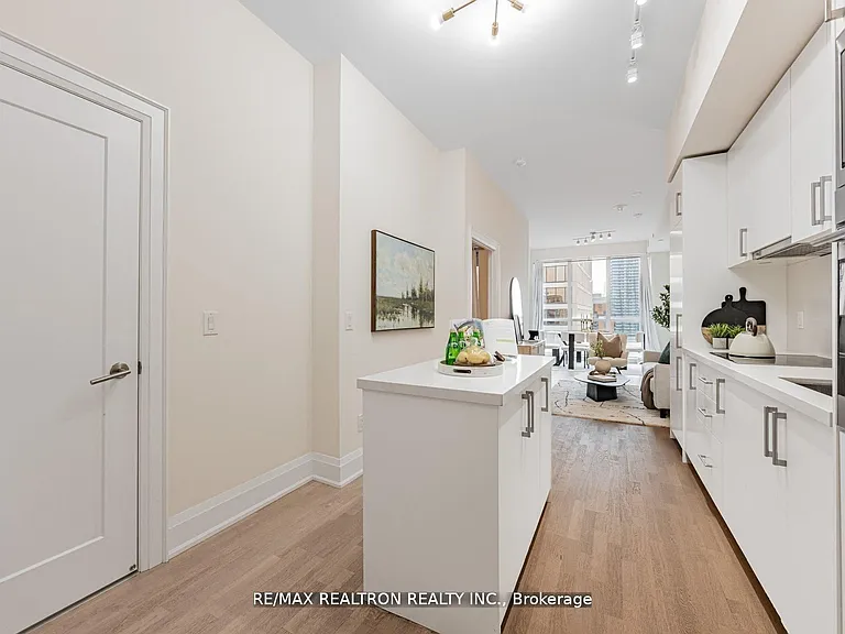 88 Cumberland St #1801 — Photo 2
