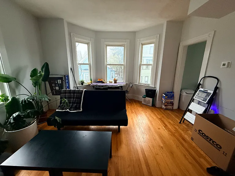 59 Creighton St #3 — Photo 9