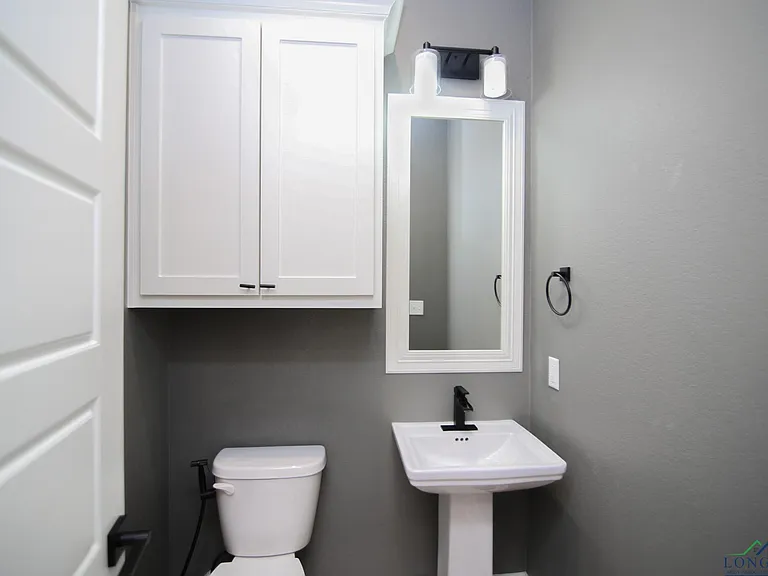 140 Lilly Lue Ln — Photo 18