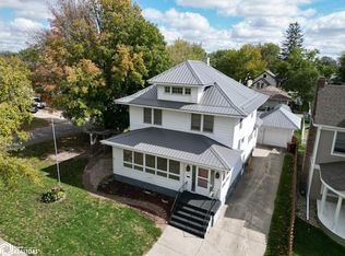 1024 N West St, Carroll, IA 51401