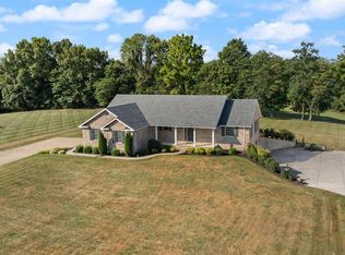 88 Stewarts Ln, Campbellsville, KY 42718