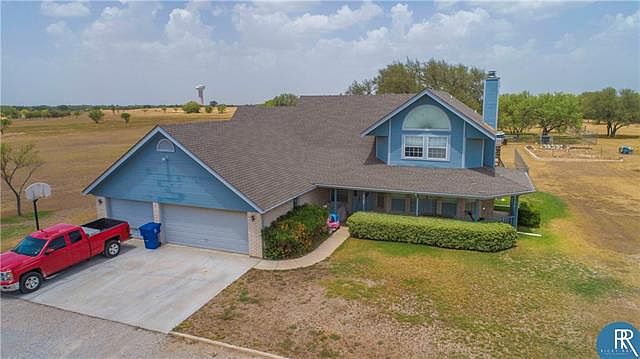 1st image of 4760 River Oaks Dr