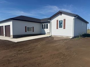 5002 Quail Hallow Dr, Sidney, NE 69162