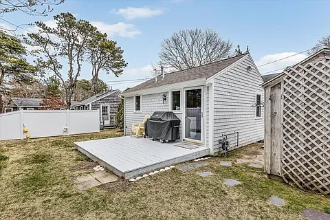 1 bed, 351 sqft, $1,975 — Photo 4