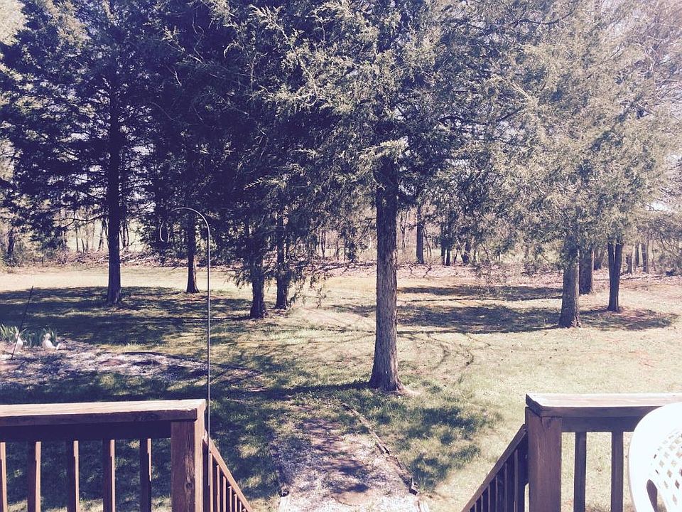 2nd image of 155 Heritage Ln
