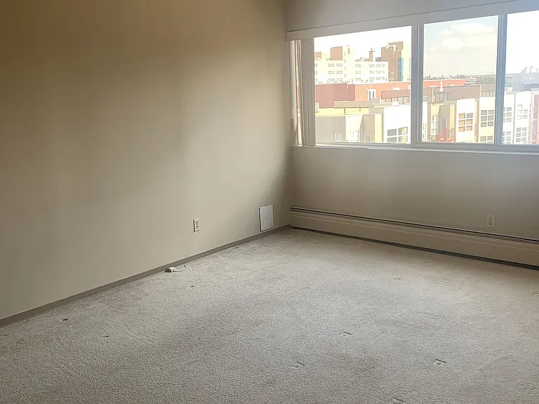 330 25th Ave SW — Photo 18