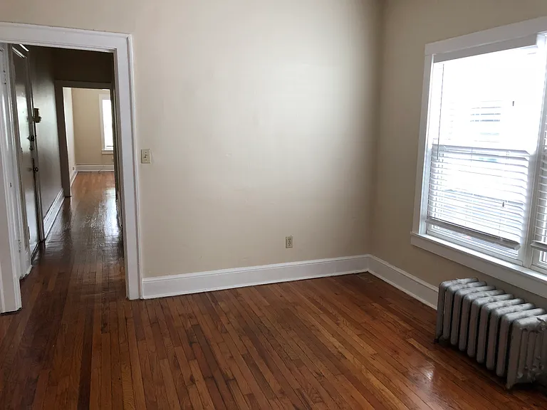 1771 Coventry — Photo 8