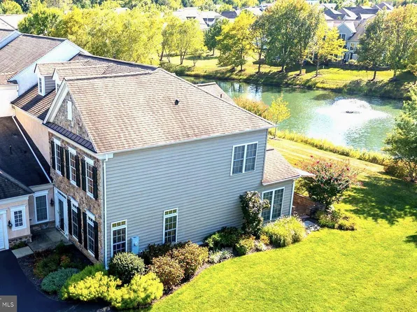380 Primrose Dr, Lansdale, PA 19446