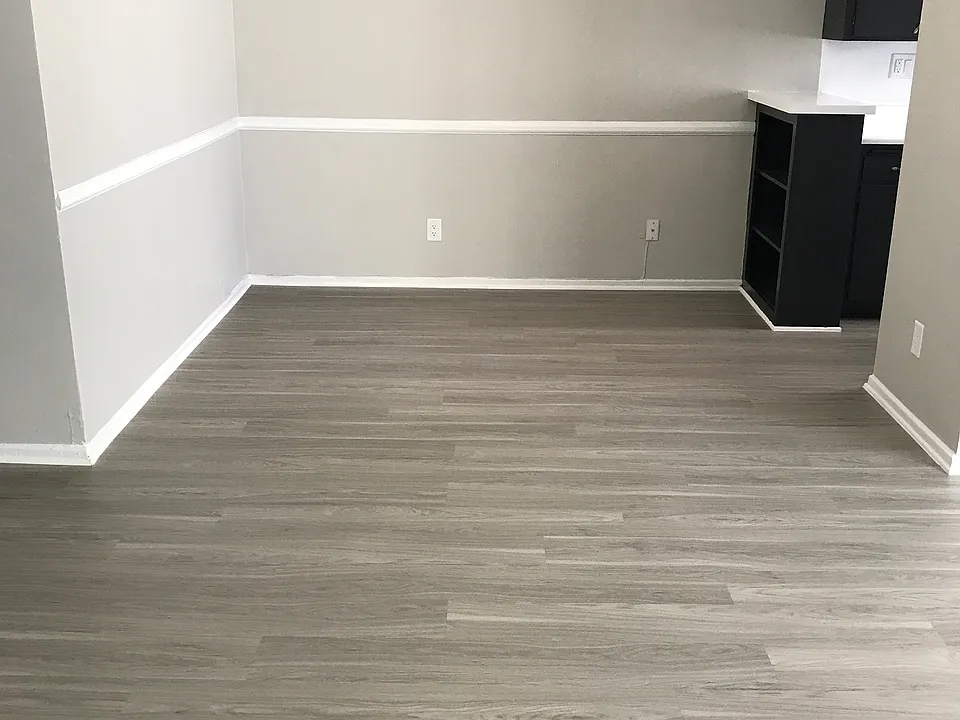 11133 Aqua Vista St #103