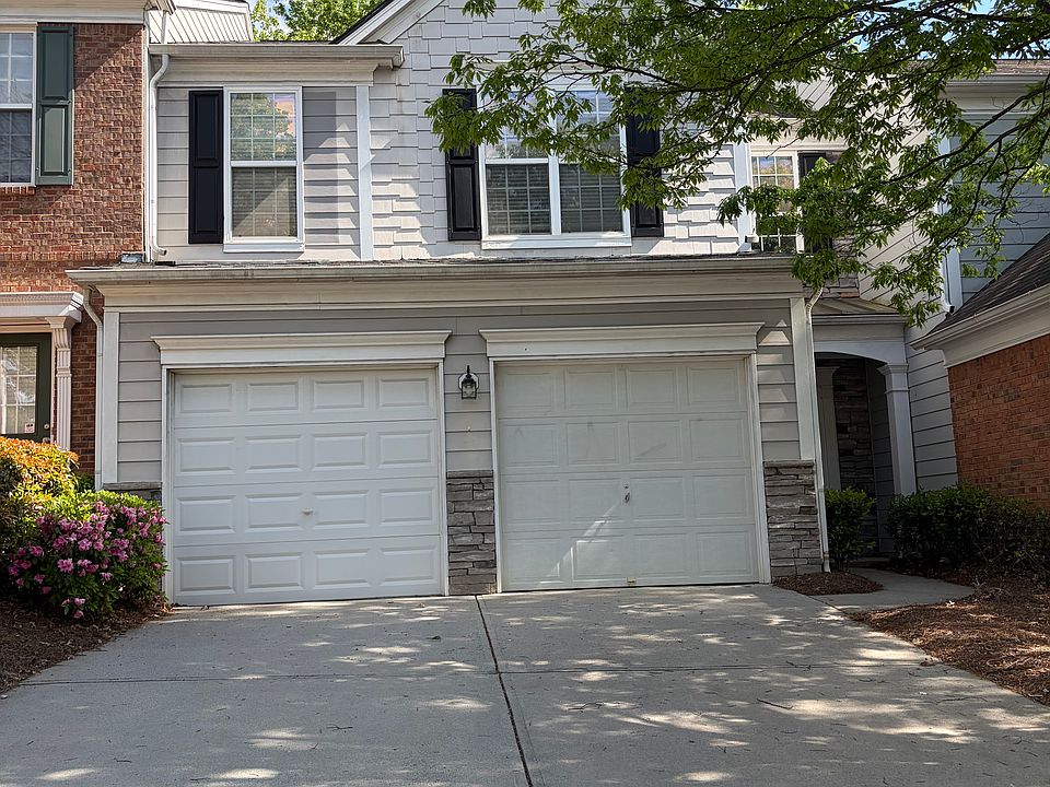 1st image of 2082 Deptford Dr