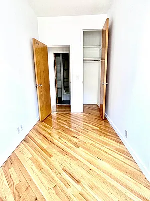 Rented by Metropolitan Property Group | media 19