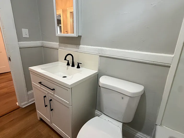 861 Oakhill Ave SW — Photo 31
