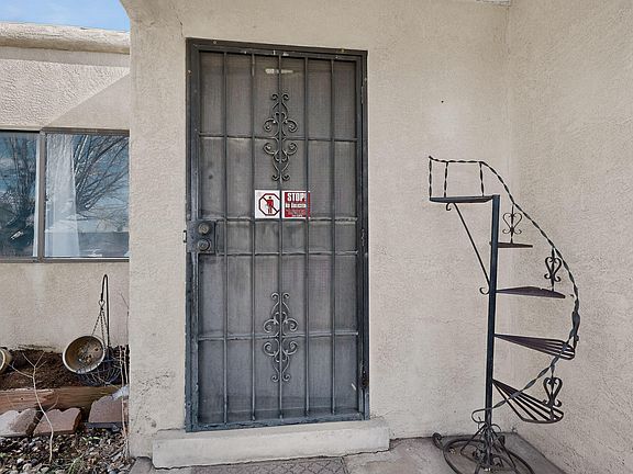 5th image of 236 Zena Lona St NE