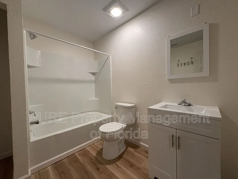 11330 NE 66th Ln — Photo 36