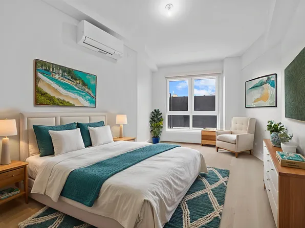 77-63 Vleigh Place image 9 of 17