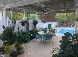 933 Kenwood Dr, Hagerstown, MD 21740
