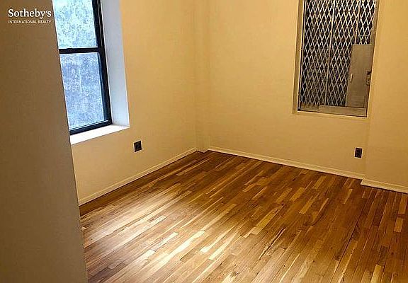 3rd image of 300 W 107th St APT 2C