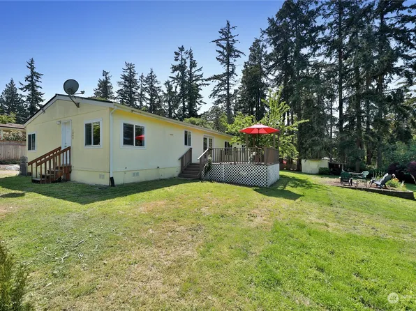 1040 Timber Lane, Freeland, WA 98249