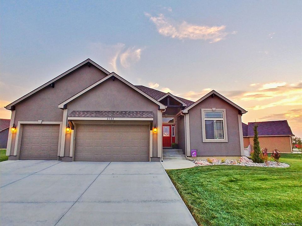 1st image of 2322 Brookefield Drive