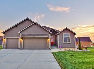 2322 Brookefield Drive, Salina, KS 67401