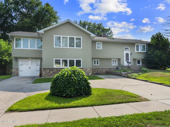 147 Newbury Road, Howell, NJ 07731