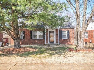 3465 Saint Mark Ln, Saint Ann, MO 63074