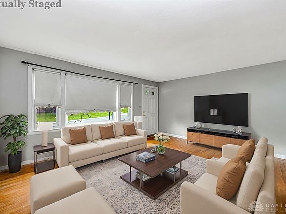 2nd image of 1501 Park Ave