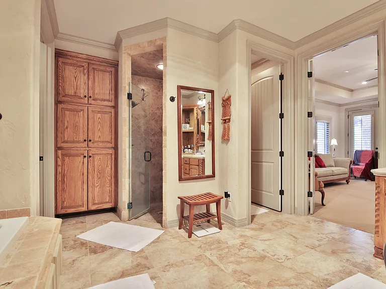 9201 York Pl — Photo 17