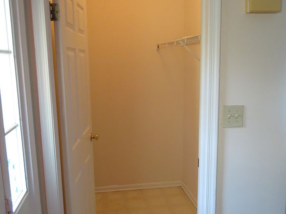 Entry closet