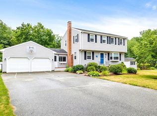 4 Aldrich Rd, Foxboro, MA 02035