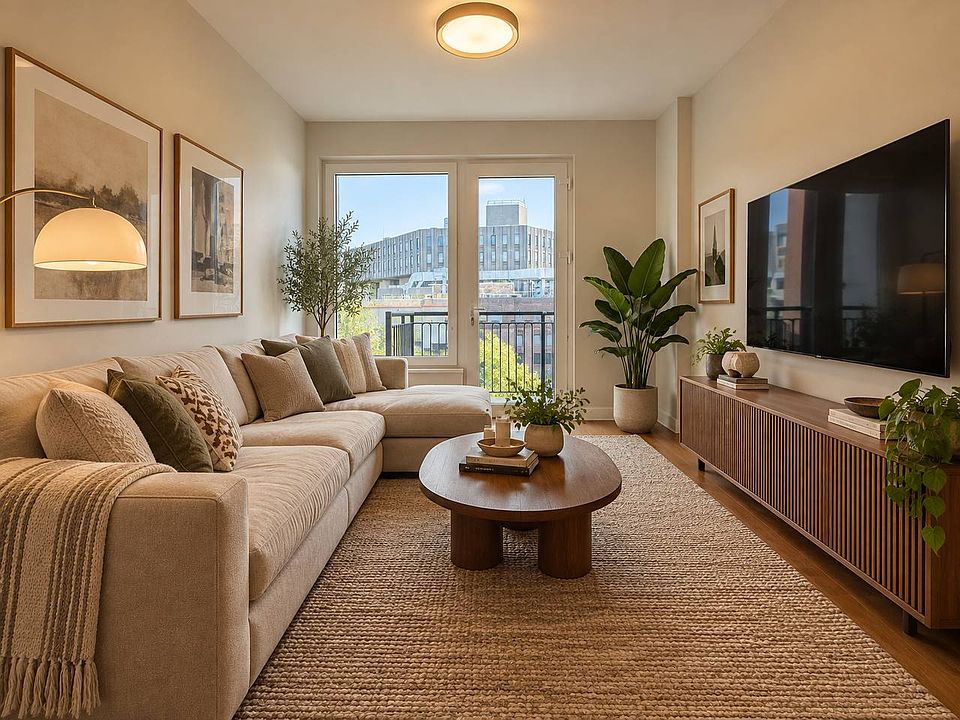 1st image of 133 Decatur St #2