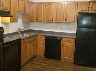 2710 South Rd UNIT B9, Poughkeepsie, NY 12601