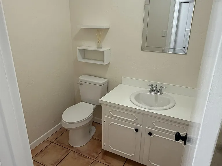 2320 Grangeway Rd — Photo 16