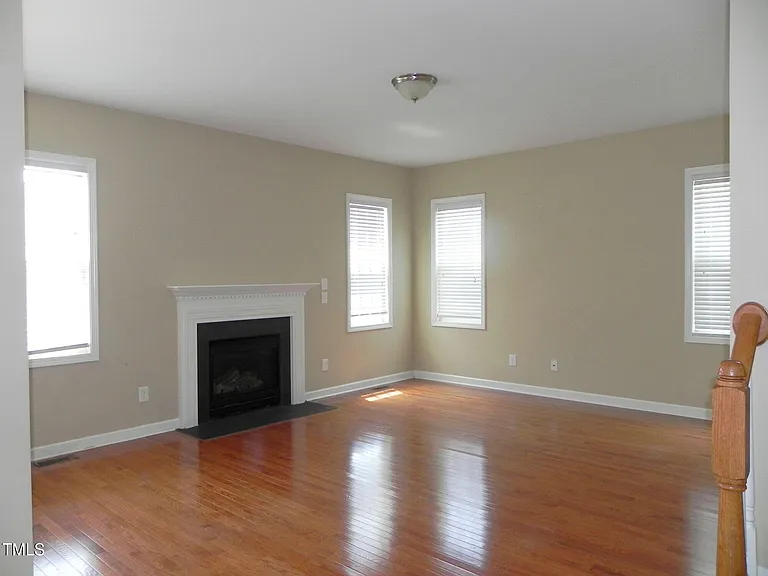 217 Butterbiggins Ln — Photo 6